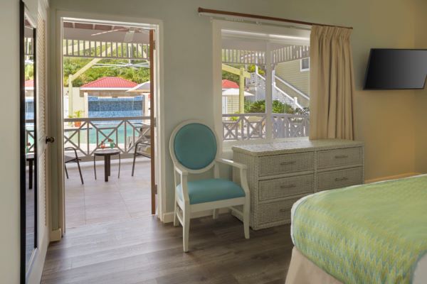 Pineapple Beach Club - Pool Terrace Room